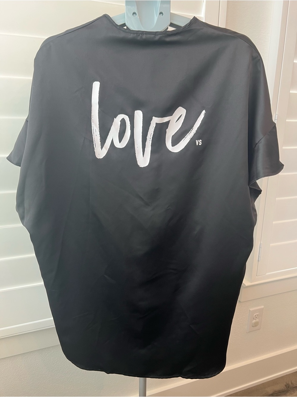 NWT Victoria’s Secret Black robe - OS